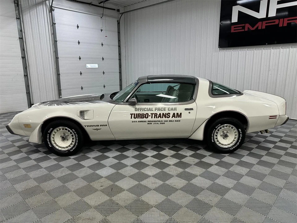 1980 Pontiac Firebird 2nd Gen - Image 2 of 31