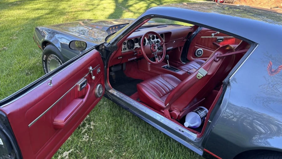 1980 Pontiac Firebird 2nd Gen - Image 9 of 11
