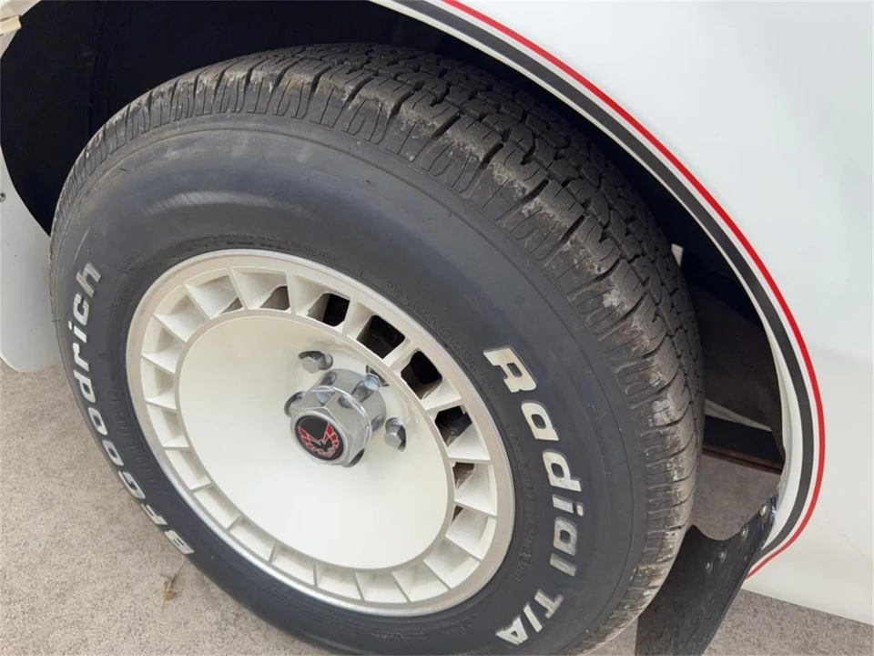 1980 Pontiac Firebird Trans Am 2nd Gen - Image 6 of 19