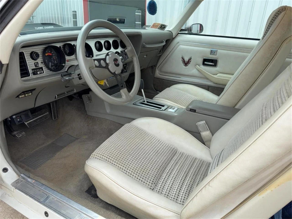 1980 Pontiac Firebird Trans Am 2nd Gen - Image 11 of 19