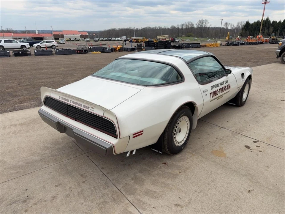 1980 Pontiac Firebird Trans Am 2nd Gen - Image 3 of 19