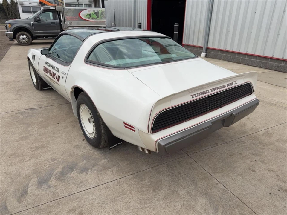 1980 Pontiac Firebird Trans Am 2nd Gen - Image 4 of 19
