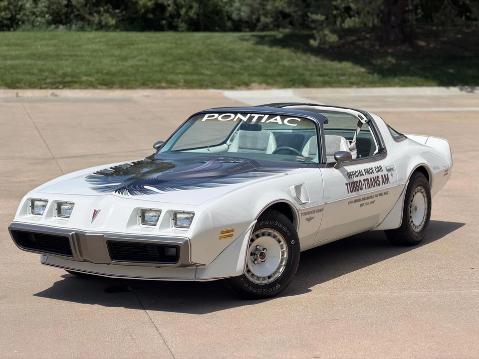 1980 Pontiac Firebird Trans Am 2nd Gen - Image 2 of 31