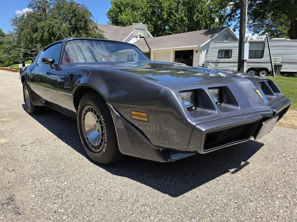 1980 Pontiac Firebird Trans Am 2nd Gen - Image 3 of 31