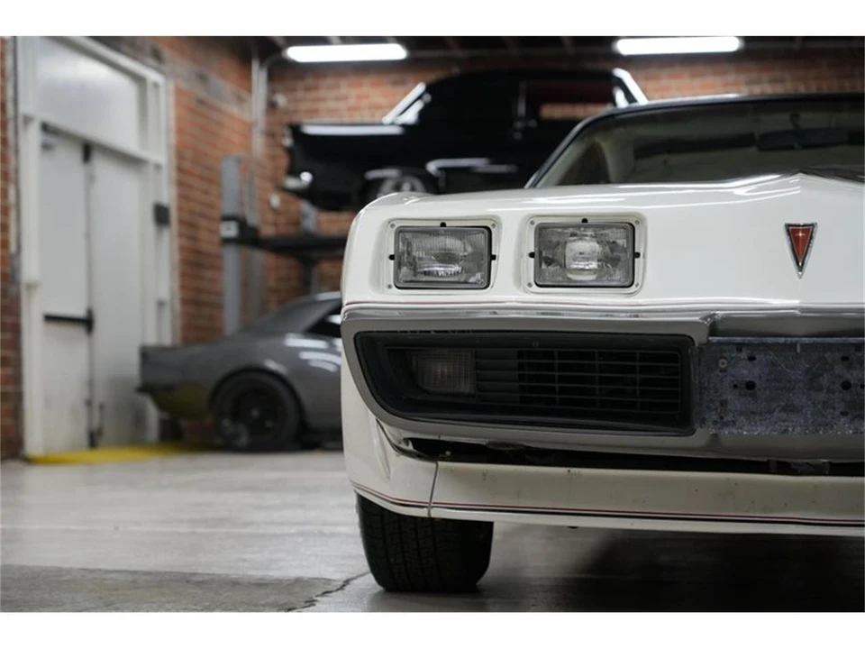 1980 Pontiac Firebird Trans Am 2nd Gen - Image 7 of 31