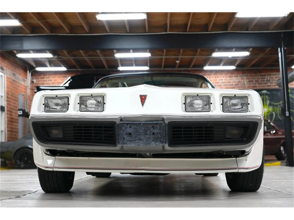 1980 Pontiac Firebird Trans Am 2nd Gen - Image 5 of 31