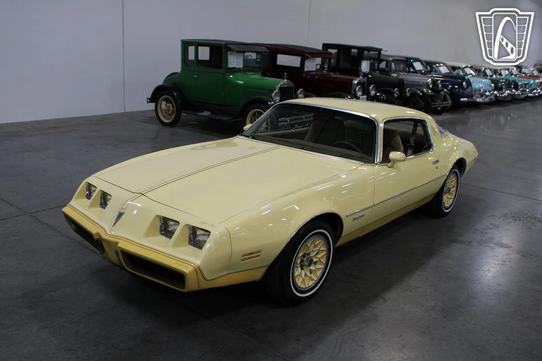 1980 Pontiac Firebird 2nd Gen - Image 4 of 12