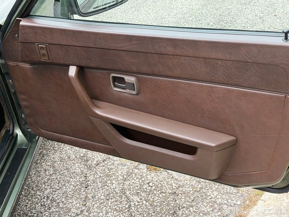 1980 Porsche 924 - Image 21 of 31