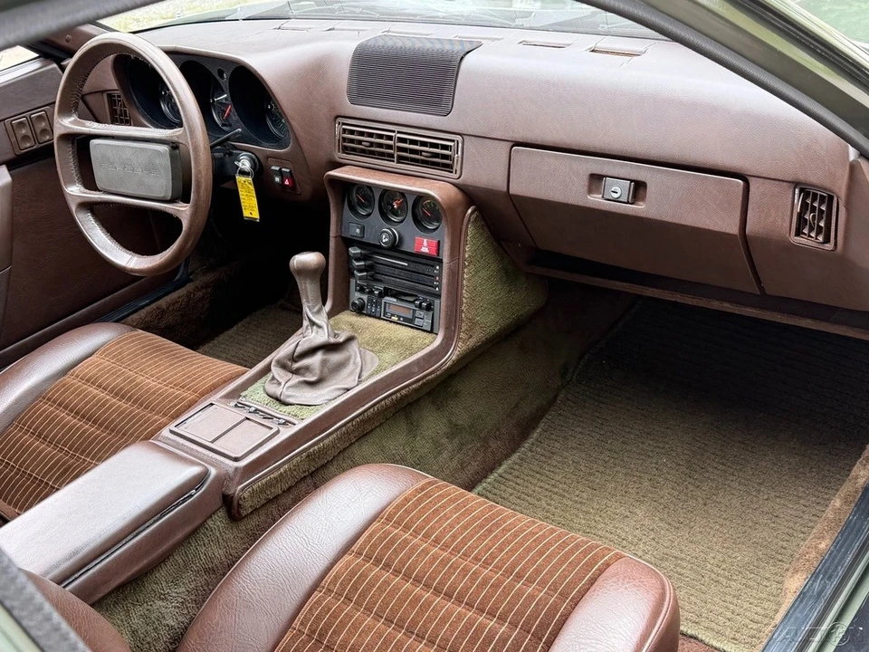 1980 Porsche 924 - Image 17 of 31
