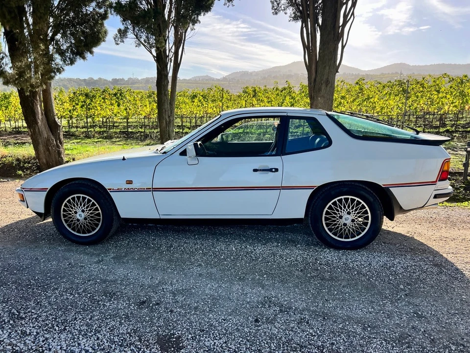 1980 Porsche 924 - Image 2 of 30