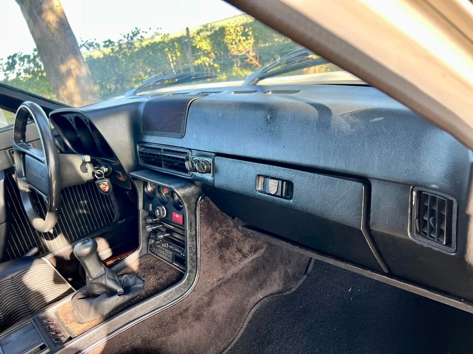 1980 Porsche 924 - Image 24 of 30