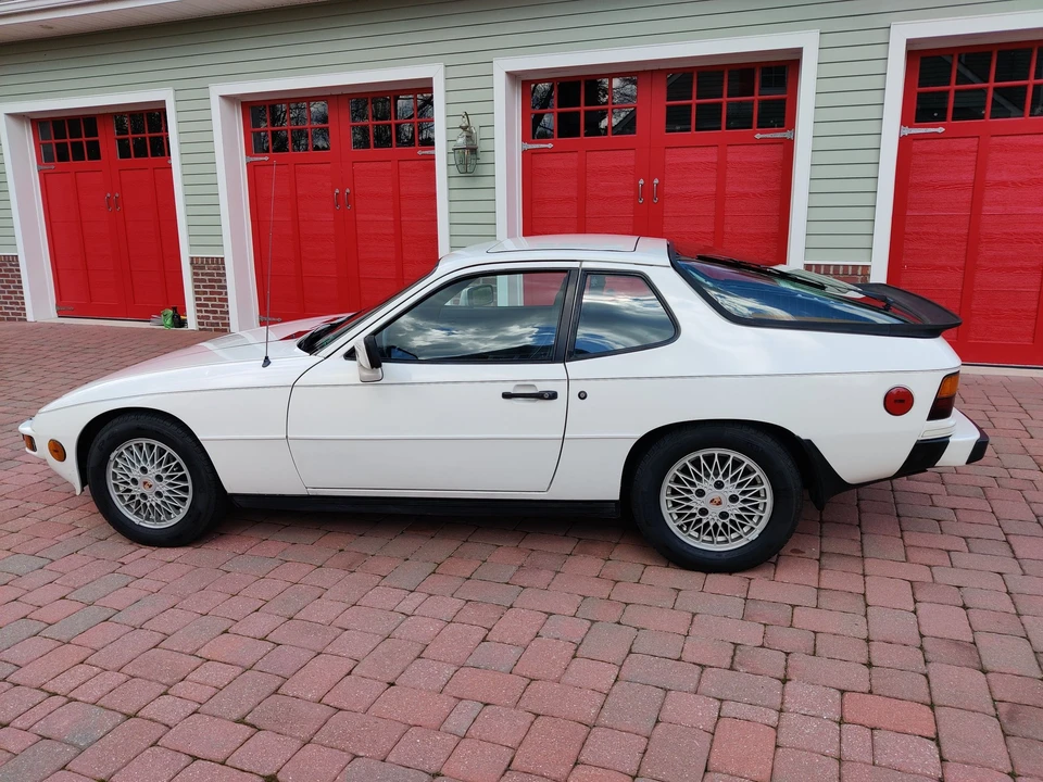 1980 Porsche 924 - Image 3 of 20