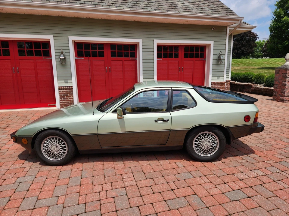 1980 Porsche 924 Turbo - Image 2 of 31