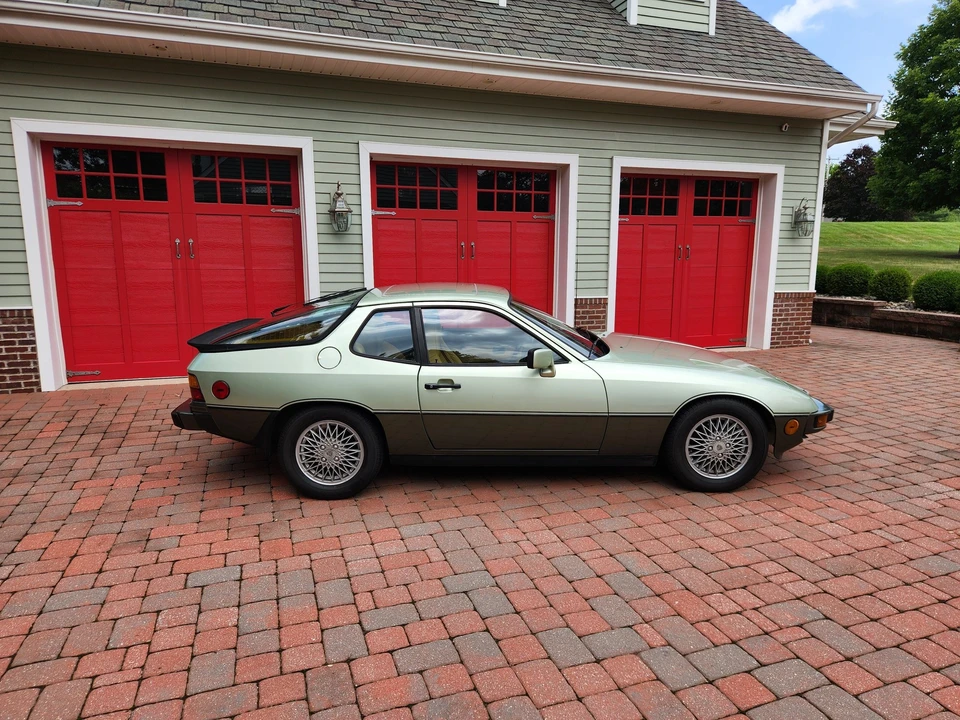 1980 Porsche 924 Turbo - Image 16 of 31