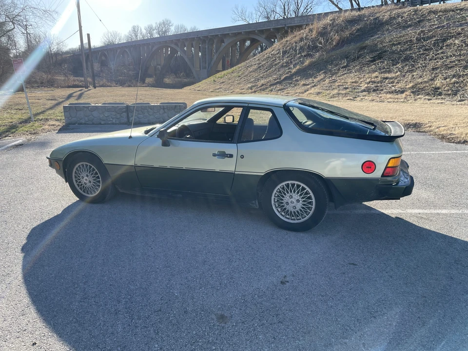1980 Porsche 924 Turbo - Image 12 of 31