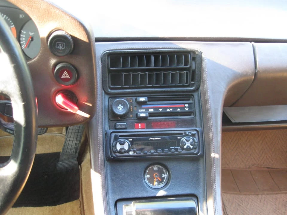 1980 Porsche 928 - Image 12 of 17