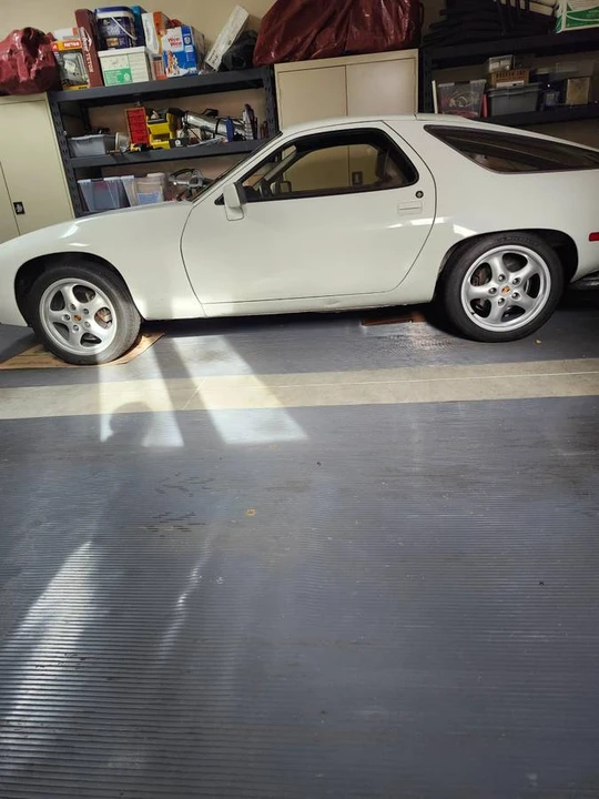 1980 Porsche 928 - Image 14 of 15
