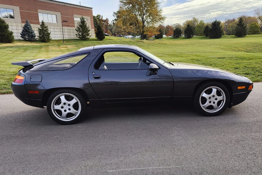 1980 Porsche 928 S - Image 8 of 31