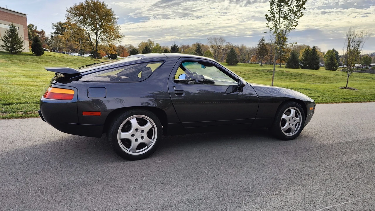 1980 Porsche 928 S - Image 7 of 31