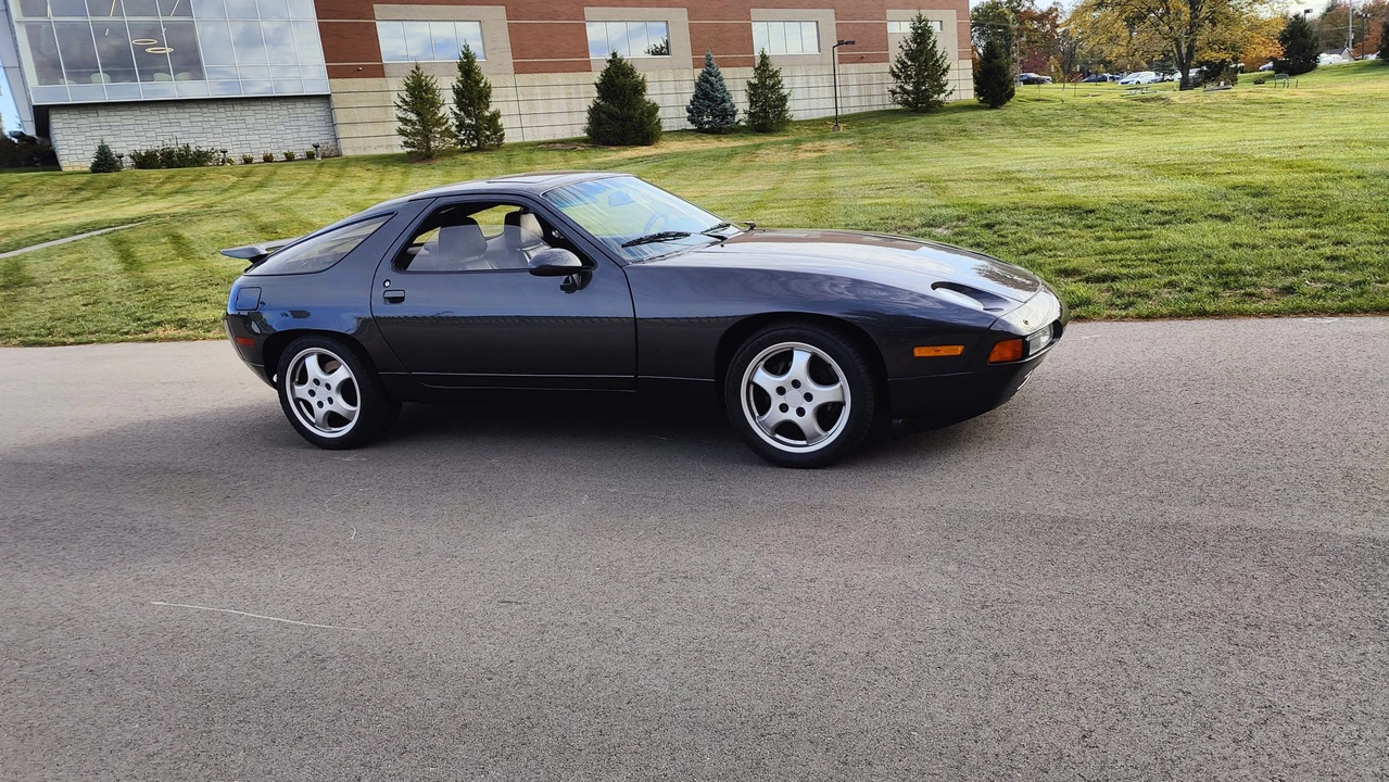 1980 Porsche 928 S - Image 10 of 31