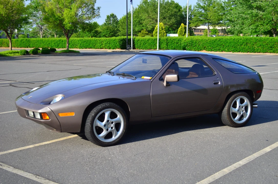 1980 Porsche 928 S - Image 2 of 31