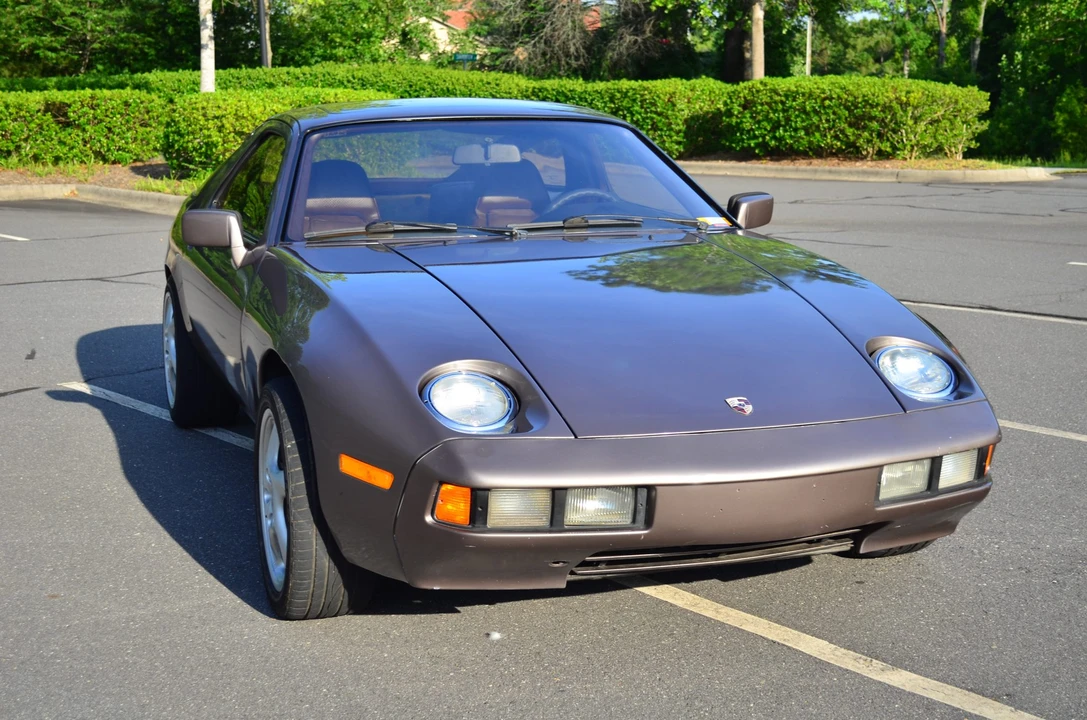 1980 Porsche 928 S - Image 8 of 31