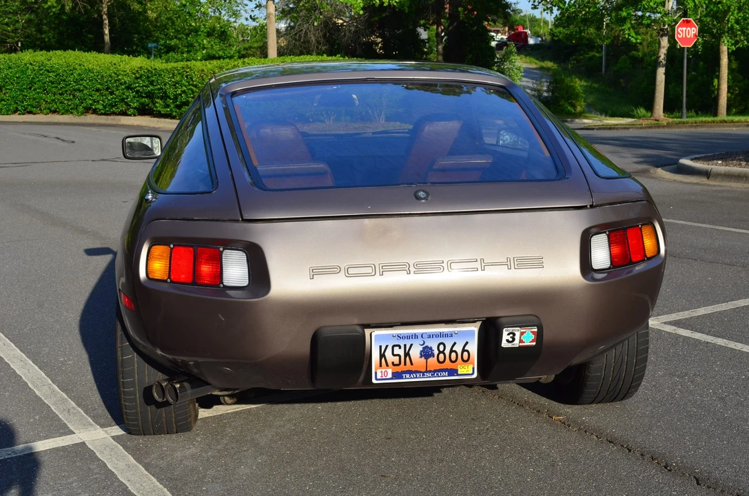 1980 Porsche 928 S - Image 17 of 31