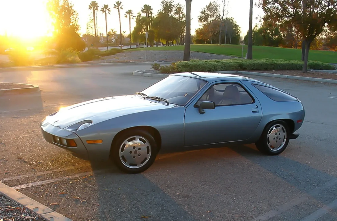 1980 Porsche 928 - Image 5 of 5