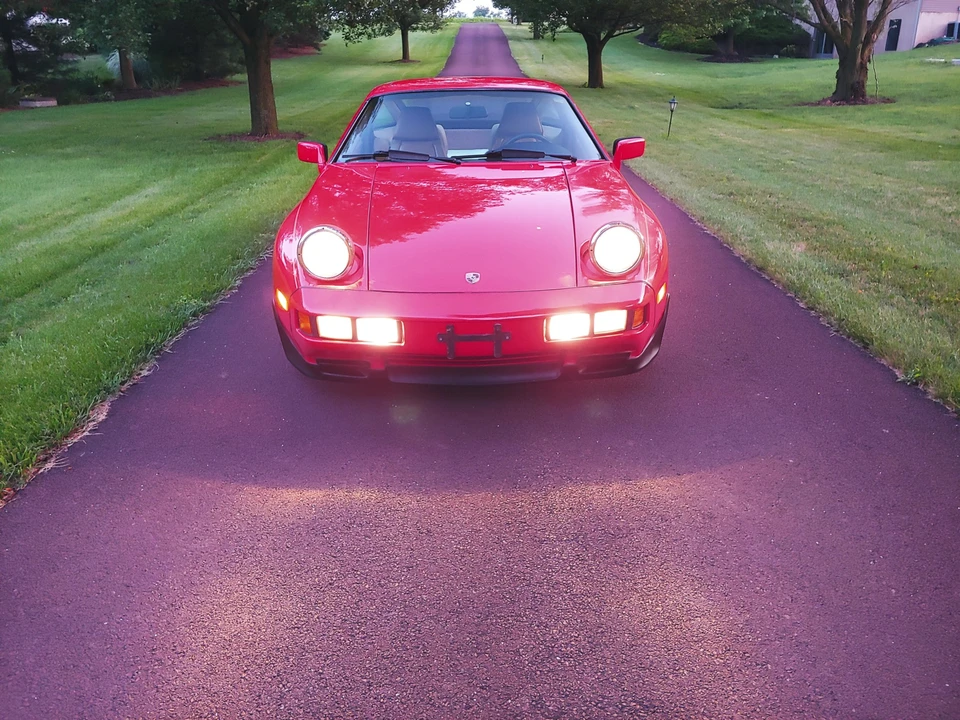 1980 Porsche 928 S - Image 4 of 31
