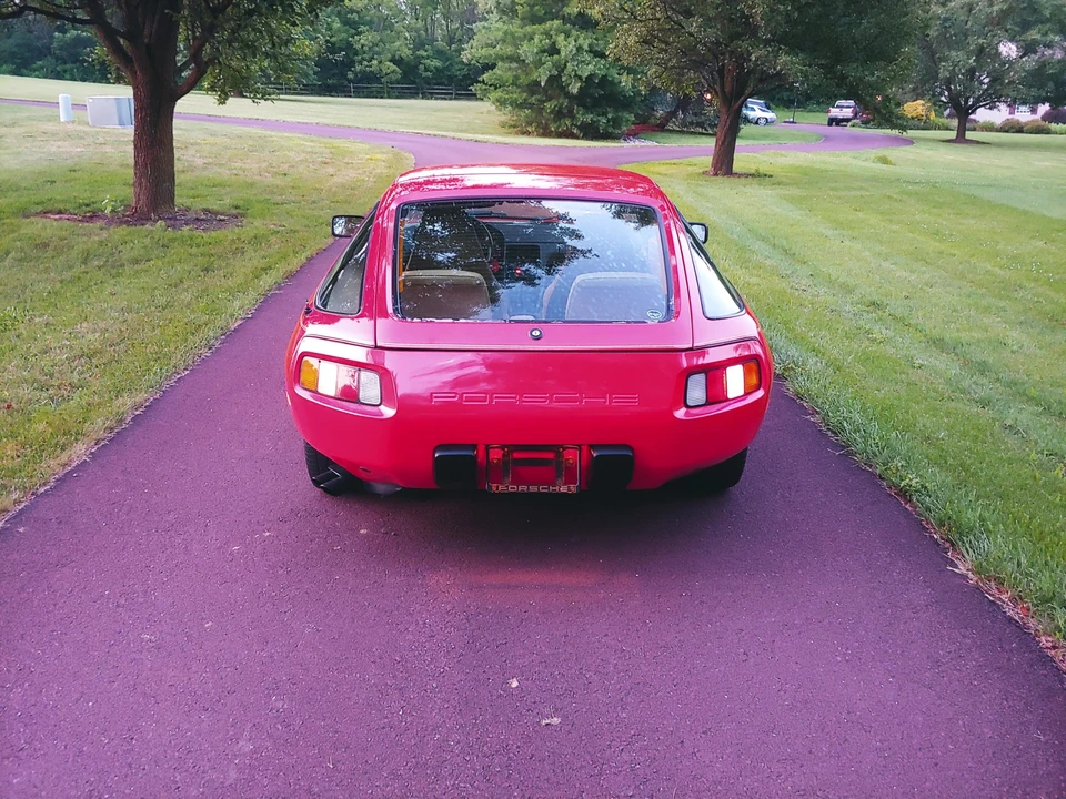 1980 Porsche 928 S - Image 10 of 31