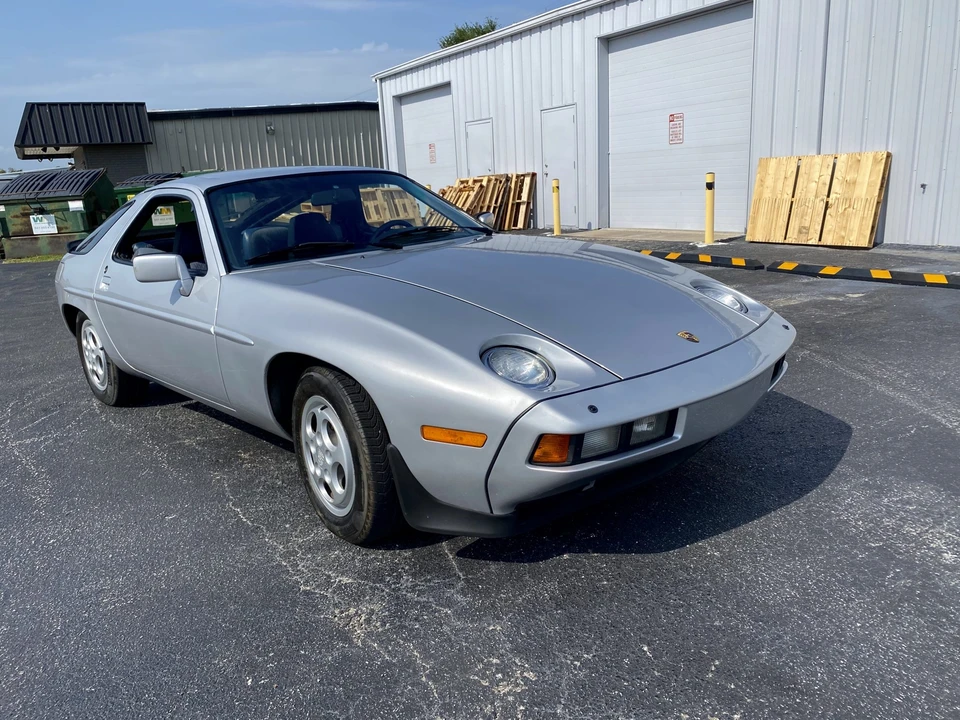 1980 Porsche 928 S - Image 2 of 31