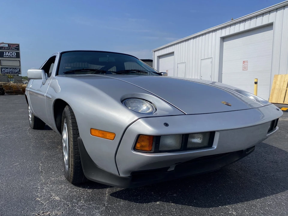 1980 Porsche 928 S - Image 21 of 31