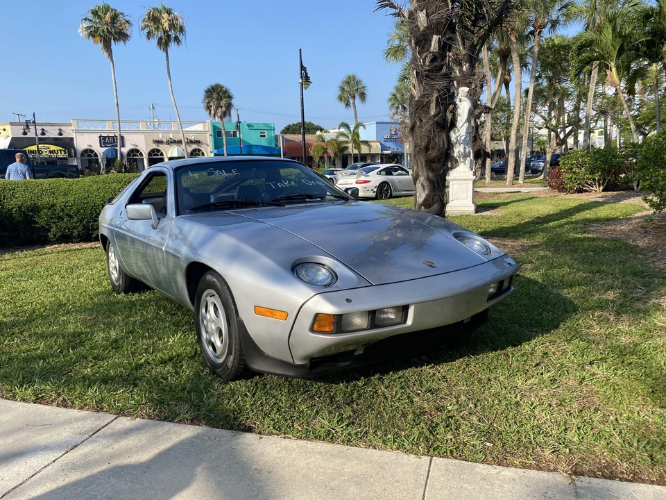 1980 Porsche 928 S - Image 22 of 31