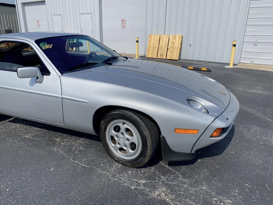 1980 Porsche 928 S - Image 27 of 31