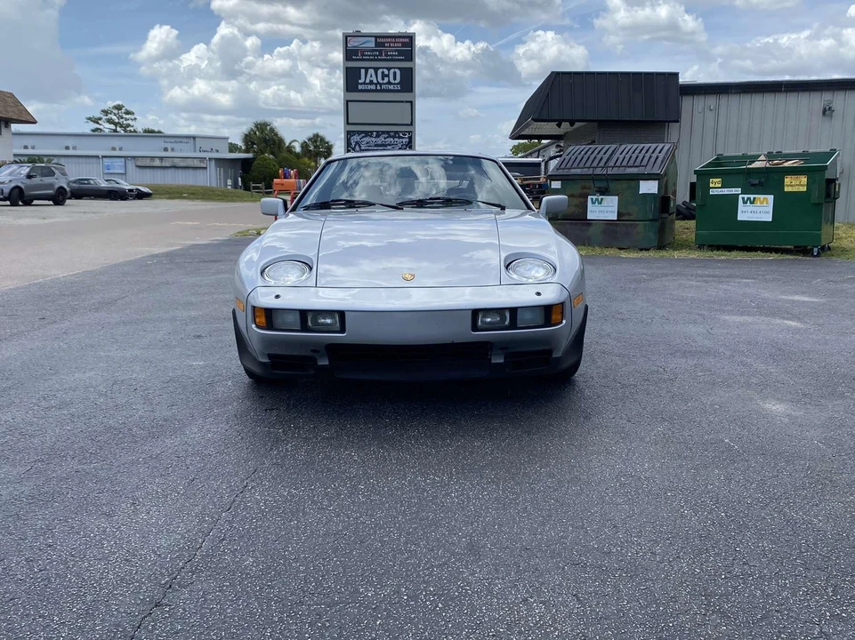 1980 Porsche 928 S - Image 3 of 31