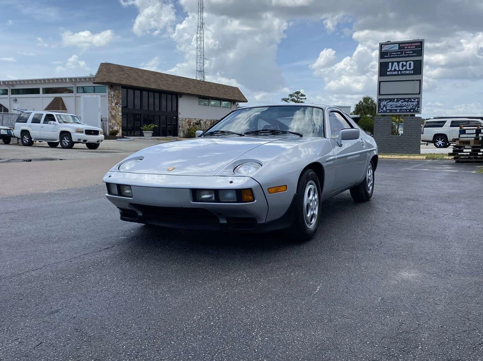 1980 Porsche 928 S - Image 6 of 31