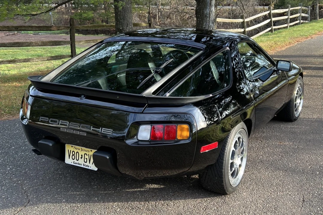 1980 Porsche 928 S - Image 7 of 31