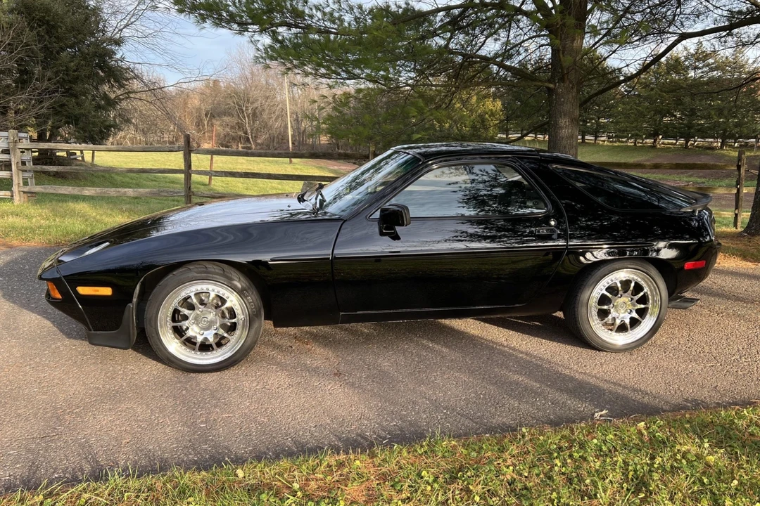 1980 Porsche 928 S - Image 14 of 31