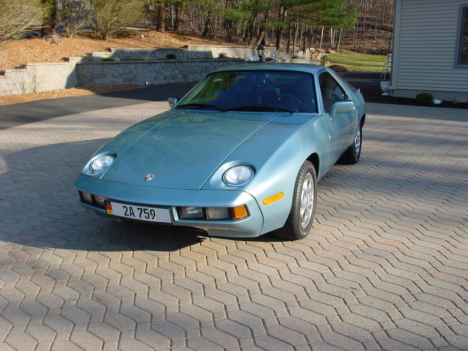 1980 Porsche 928 S - Image 2 of 31