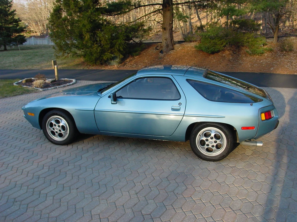 1980 Porsche 928 S - Image 8 of 31