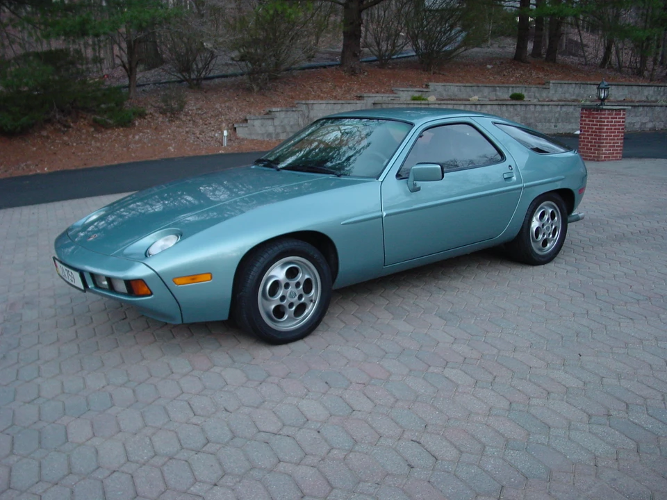 1980 Porsche 928 S - Image 7 of 31