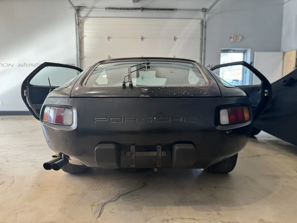 1980 Porsche 928 S - Image 13 of 31
