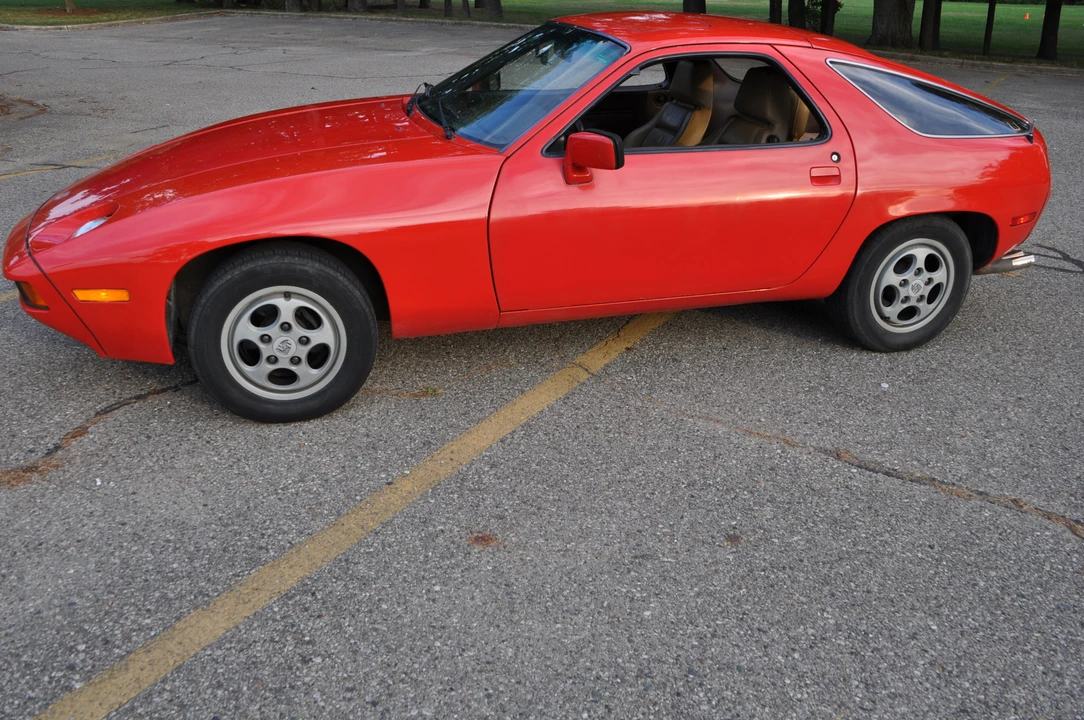 1980 Porsche 928 S - Image 4 of 31