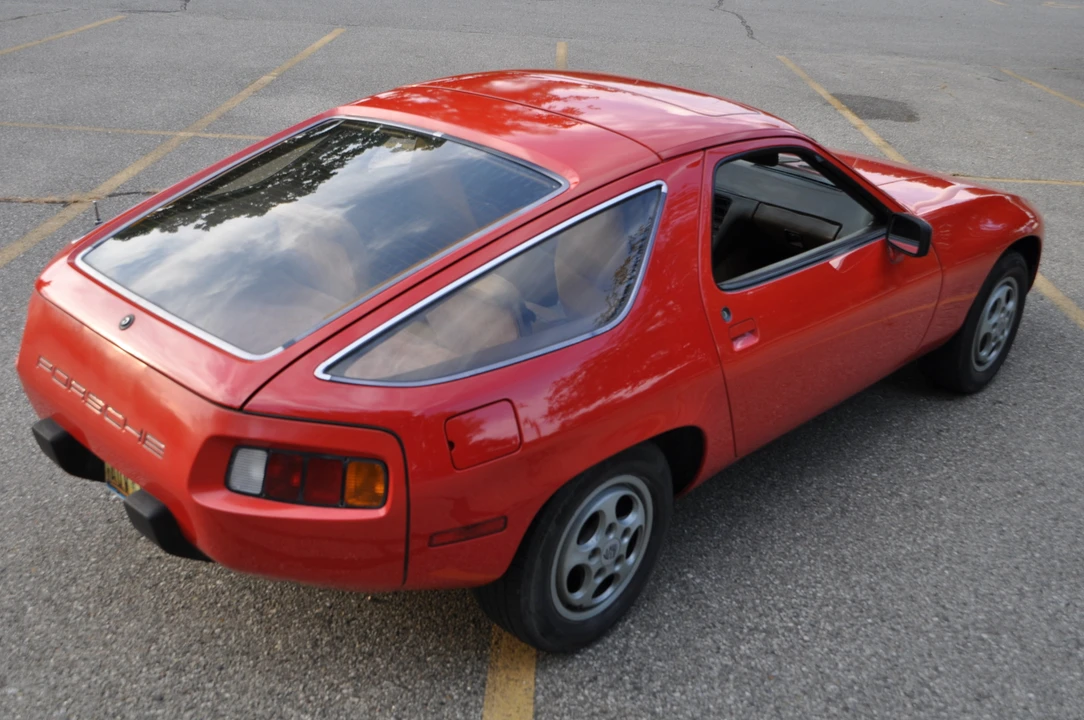 1980 Porsche 928 S - Image 8 of 31