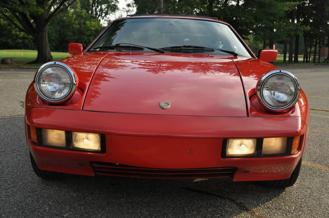 1980 Porsche 928 S - Image 2 of 31