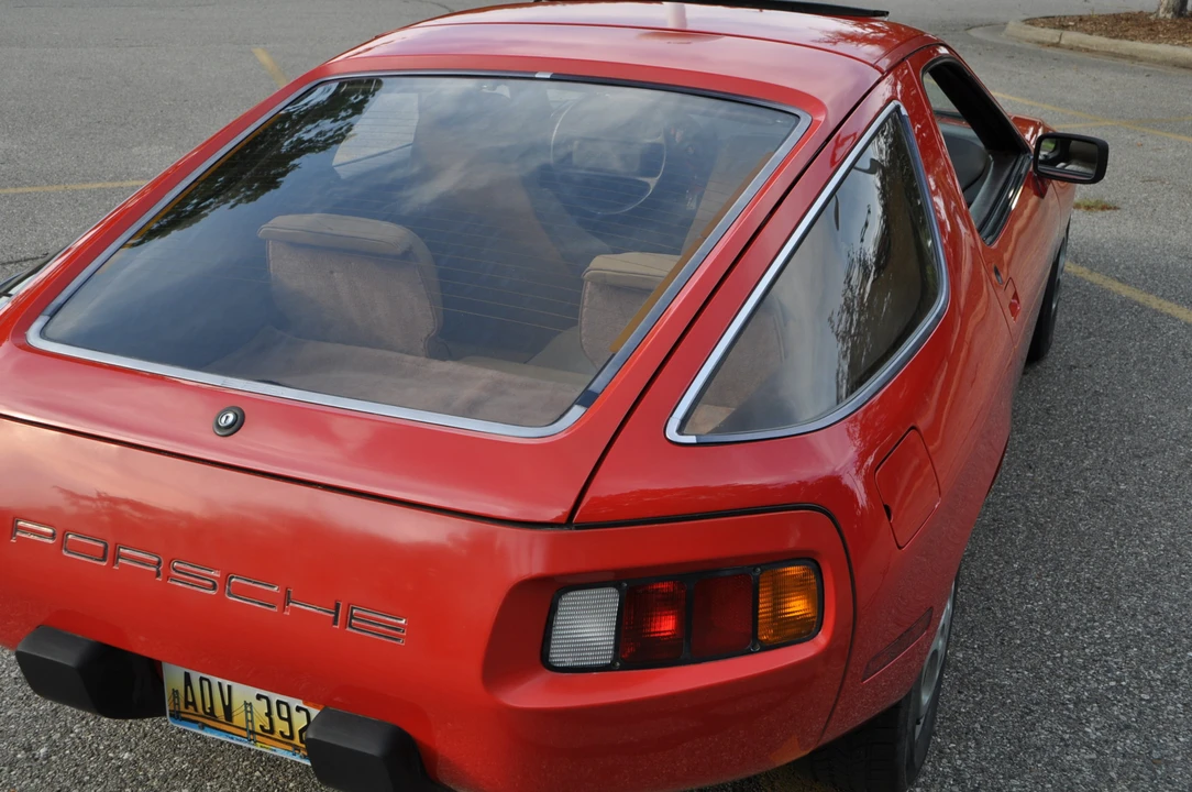 1980 Porsche 928 S - Image 7 of 31