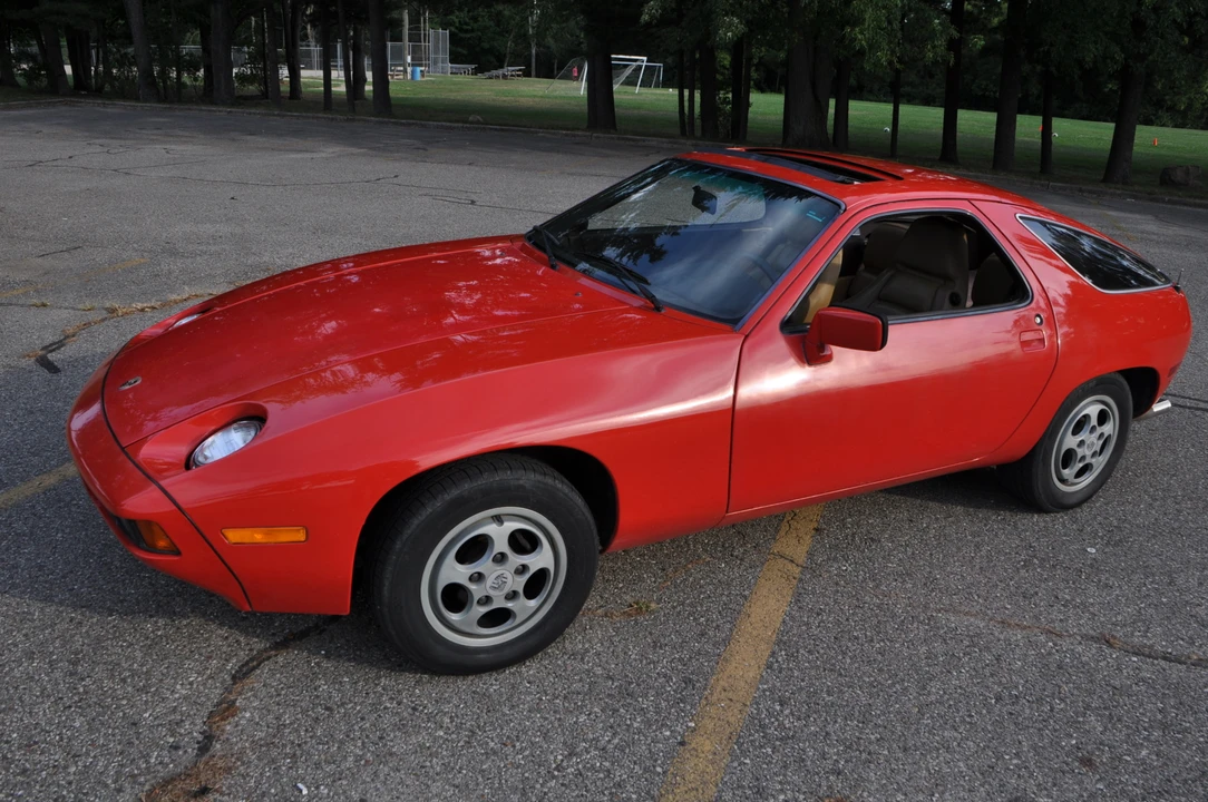 1980 Porsche 928 S - Image 16 of 31