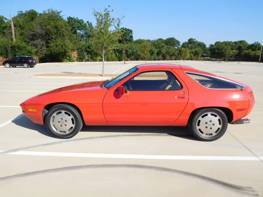 1980 Porsche 928 - Image 2 of 7