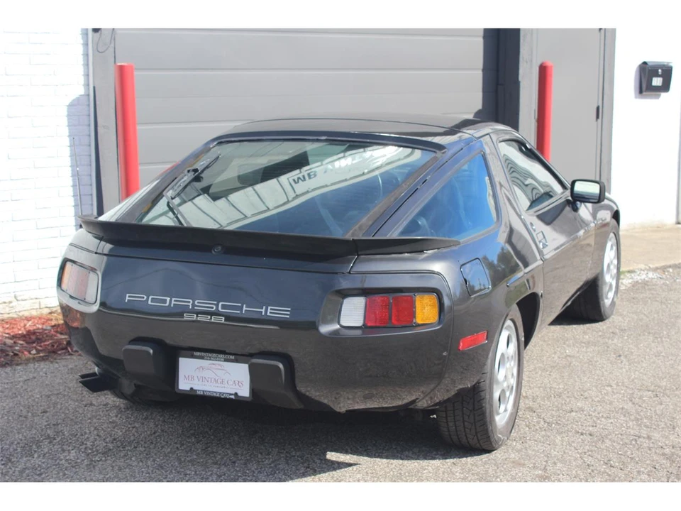 1980 Porsche 928 - Image 3 of 31