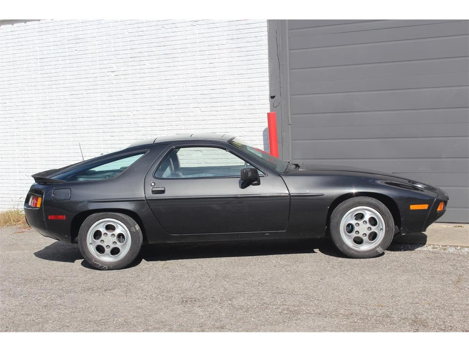 1980 Porsche 928 - Image 11 of 31